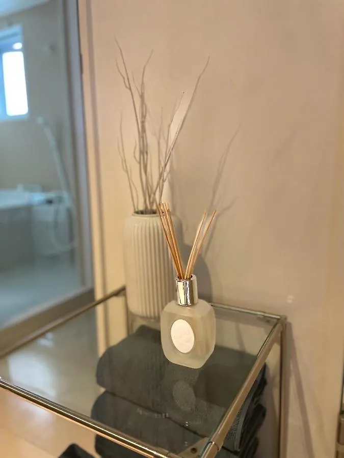 Appartement 今宮駅徒歩2分大国町駅5分 難波道頓堀も徒歩圏内501 ホテルリネン使用 Ōsaka